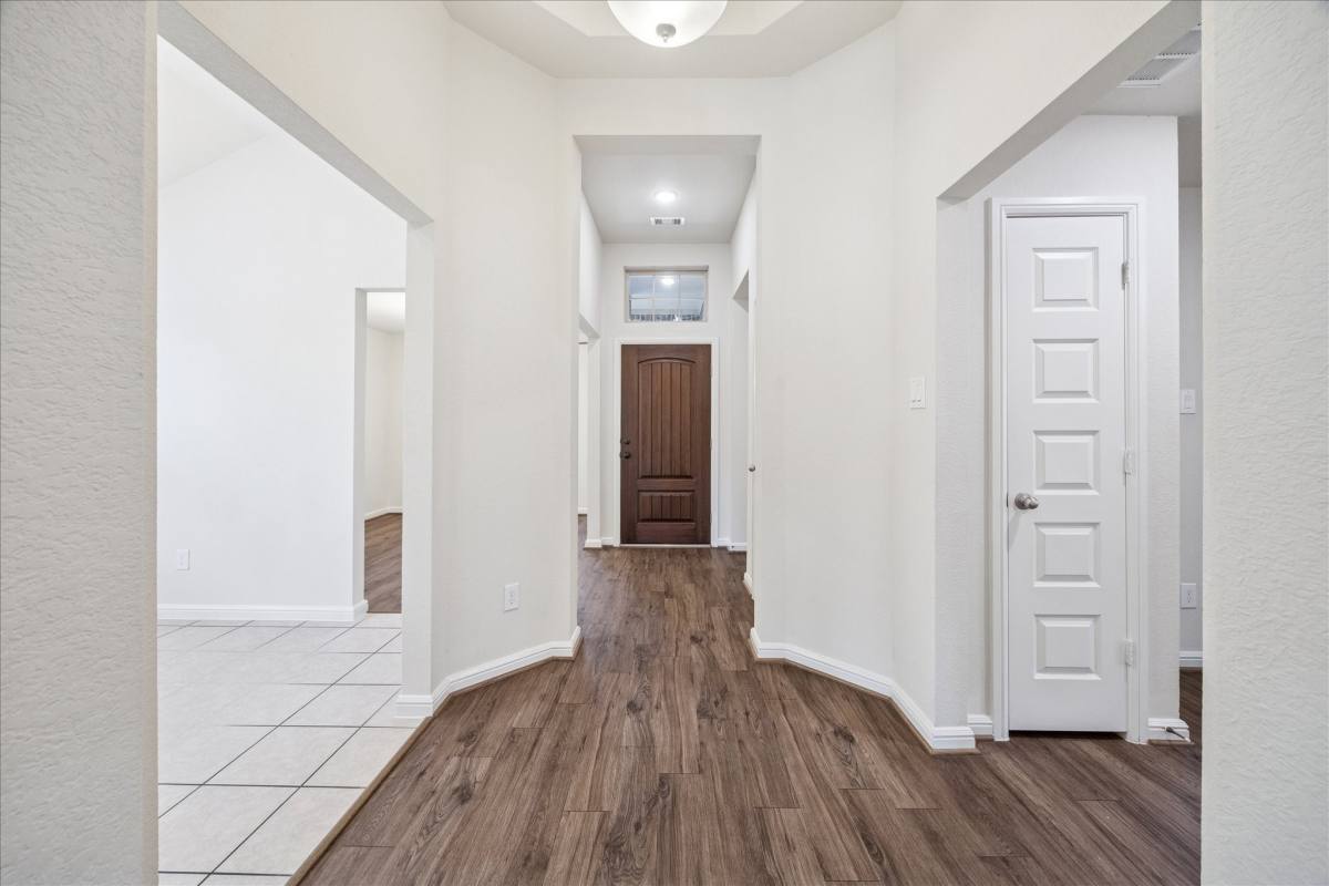 Apartment for rent at 18203 Alora Springs Trace, Cypress, TX 77433