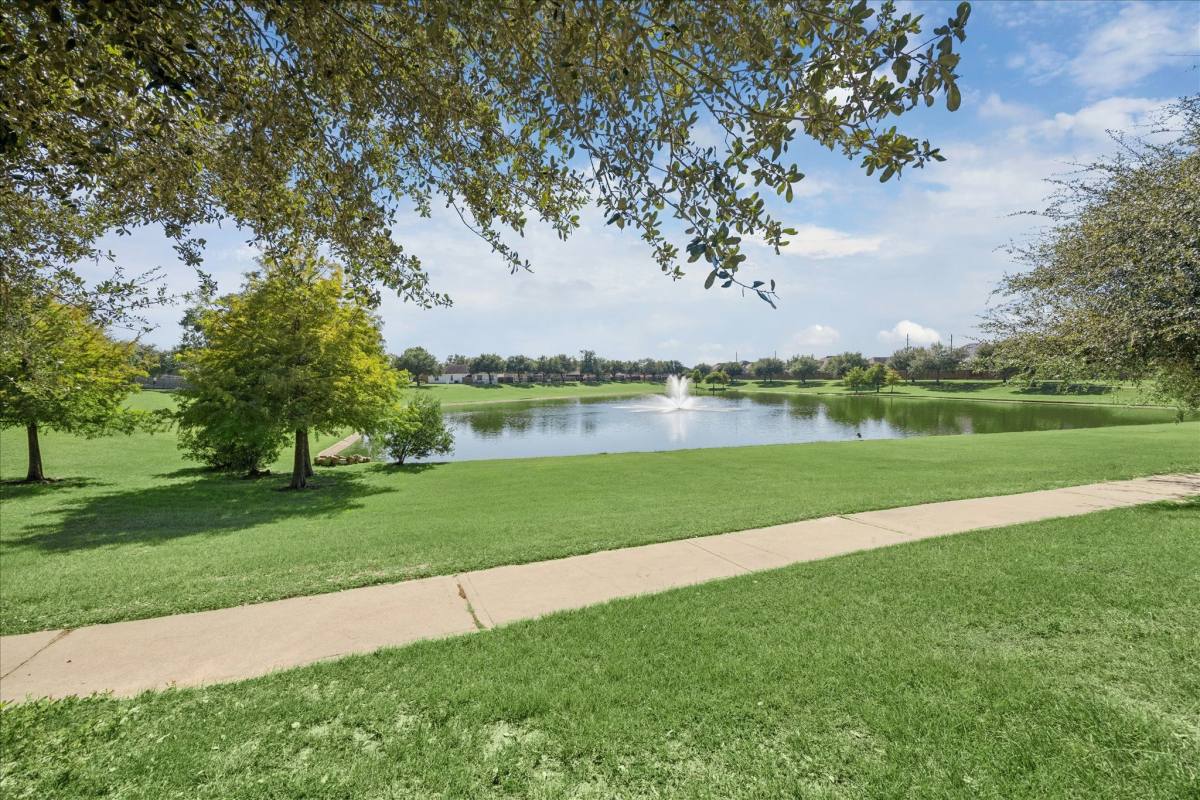 Apartment for rent at 18203 Alora Springs Trace, Cypress, TX 77433