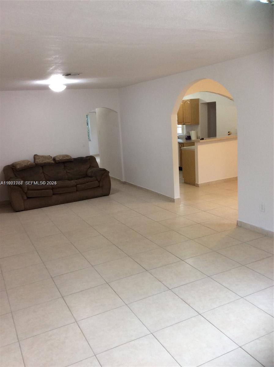 Apartment for rent at 60 Palmetto Dr #60, Miami, FL 33166