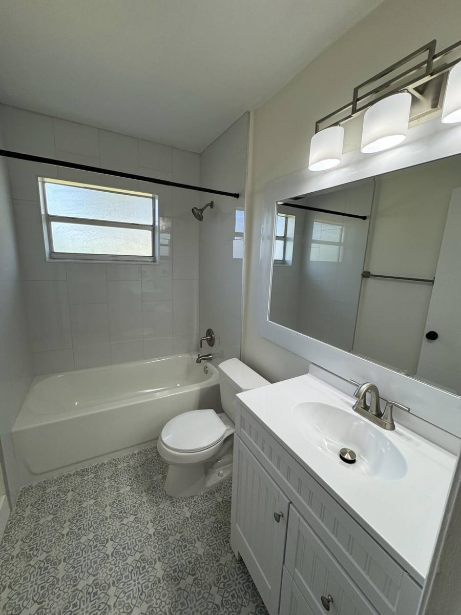 Apartment for rent at 625 Oak St #625D, Boynton Beach, FL 33435