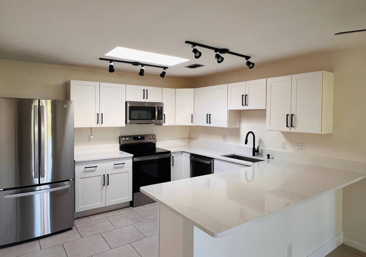 Apartment for rent at 625 Oak St #625D, Boynton Beach, FL 33435