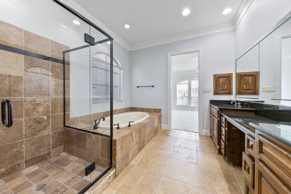 Townhouse for rent at 3319 Bingham Manor Lane, Houston, TX 77056
