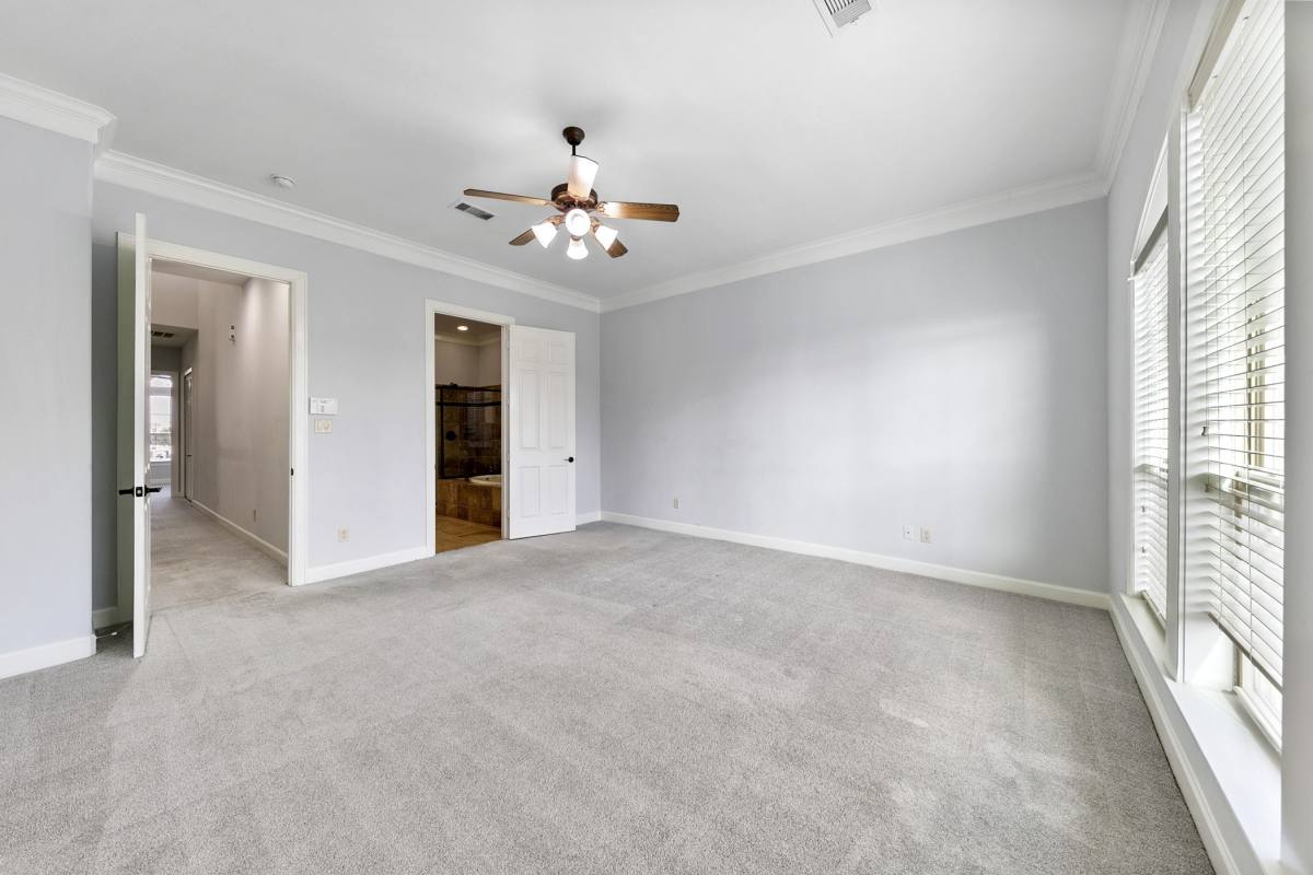 Townhouse for rent at 3319 Bingham Manor Lane, Houston, TX 77056