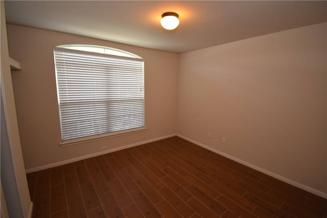 Apartment for rent at 2133 Oltons Bluff Dr, Austin, TX 78754