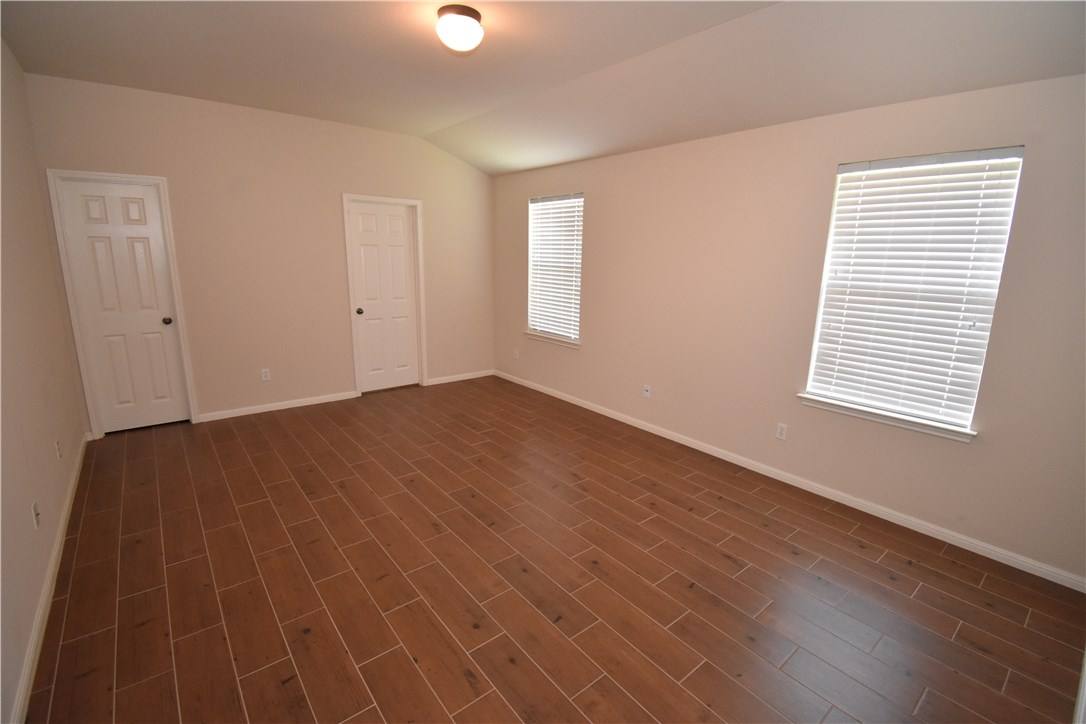 Apartment for rent at 2133 Oltons Bluff Dr, Austin, TX 78754