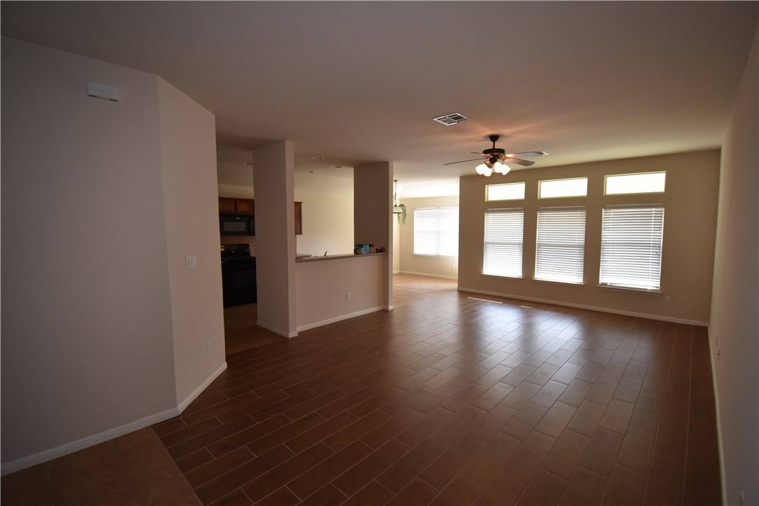 Apartment for rent at 2133 Oltons Bluff Dr, Austin, TX 78754