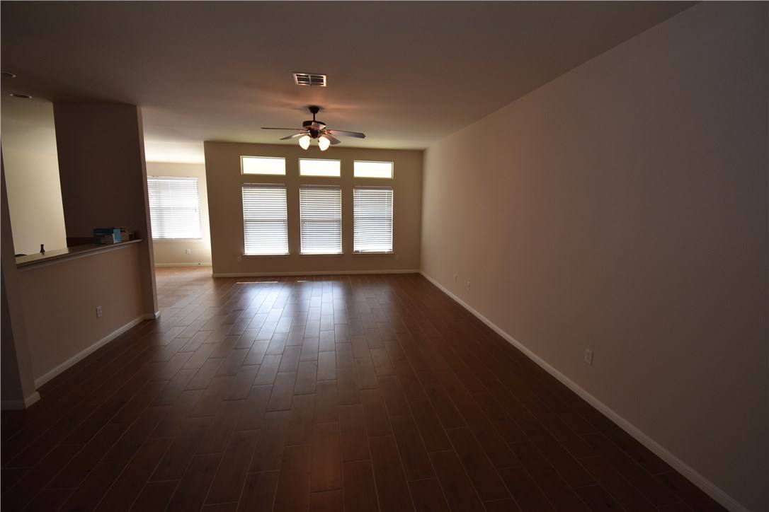 Apartment for rent at 2133 Oltons Bluff Dr, Austin, TX 78754