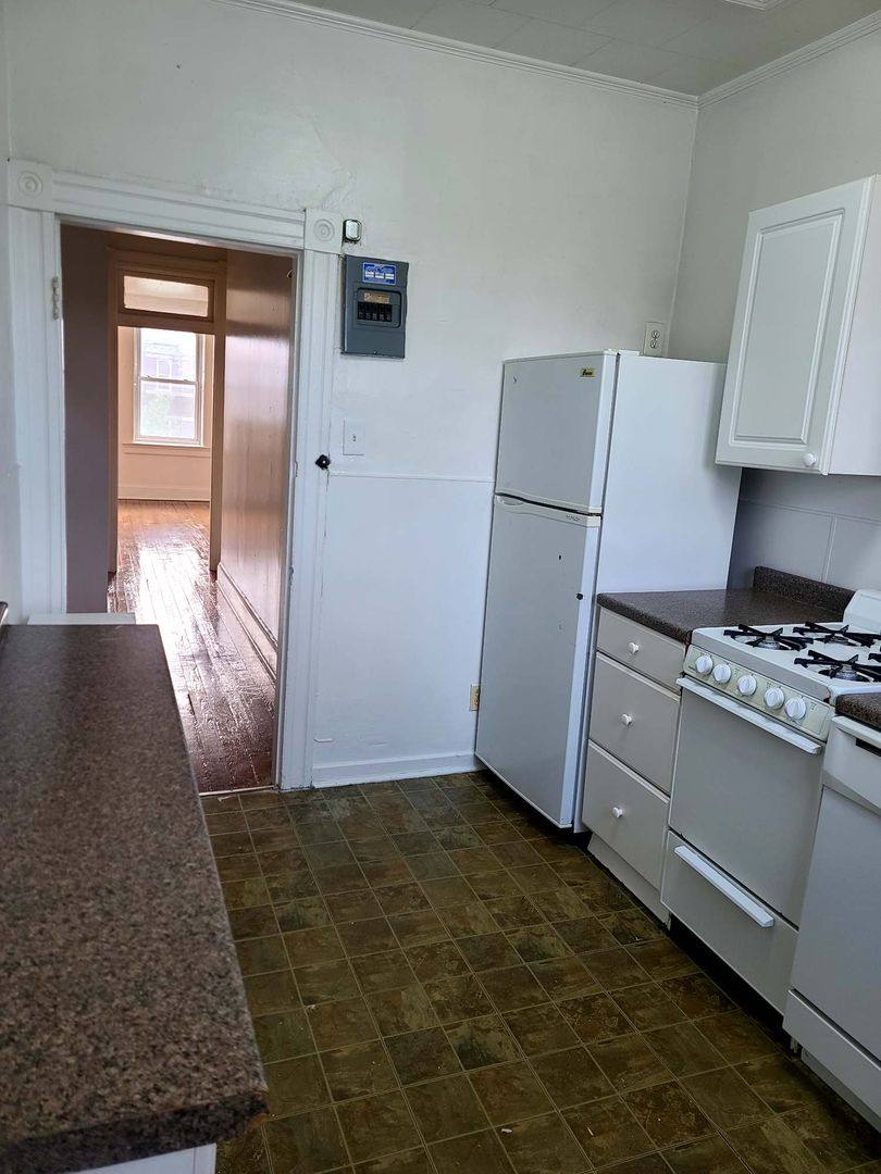 Apartment for rent at 2806 St Paul, Baltimore, MD 21218