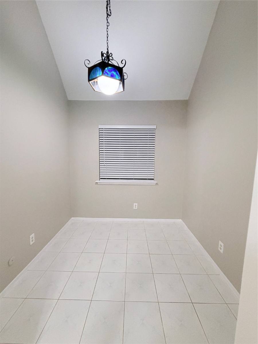 Townhouse for rent at 12847 Briarwest Circle, Houston, TX 77077