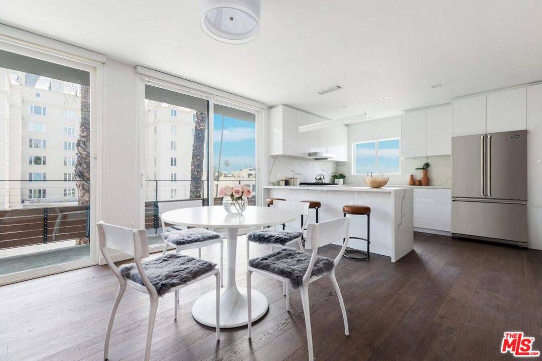 Apartment for rent at 1425 N Crescent Heights Blvd #101, Los Angeles, CA 90046