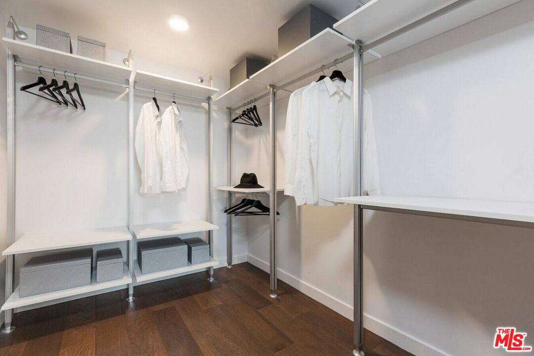 Apartment for rent at 1425 N Crescent Heights Blvd #101, Los Angeles, CA 90046