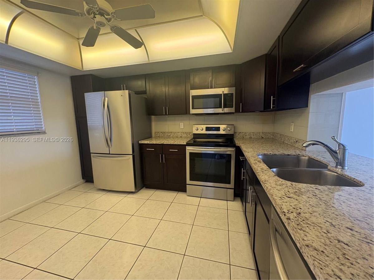 Apartment for rent at 16171 Blatt Blvd #408, Fort Lauderdale, FL 33326