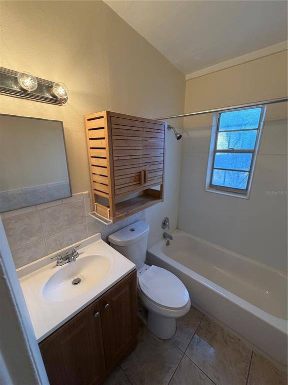 Apartment for rent at 3612 E Osborne Ave #3612A, Tampa, FL 33610