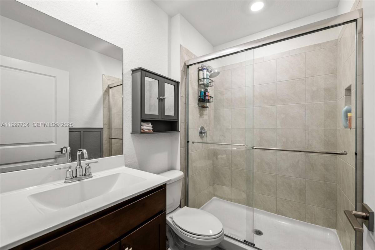 Apartment for rent at 525 NE 6th Place #525, Homestead, FL 33034