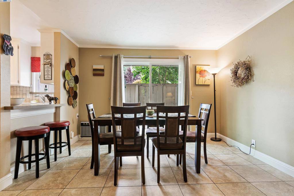 Apartment for rent at 385 Camelback Rd #385, Pleasant Hill, CA 94523