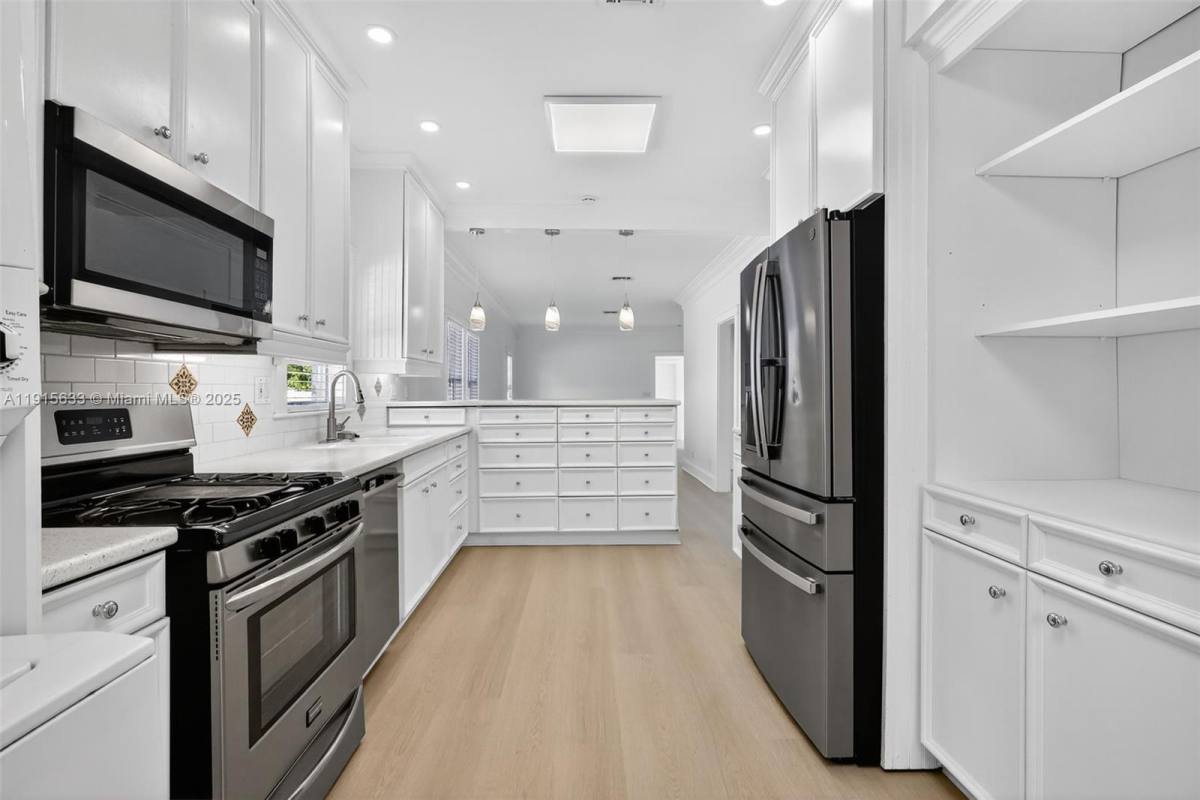Apartment for rent at 123 N Ocean Breeze #123A, Lake Worth Beach, FL 33460