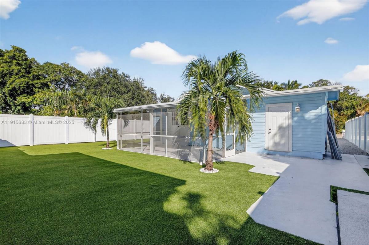 Apartment for rent at 123 N Ocean Breeze #123A, Lake Worth Beach, FL 33460