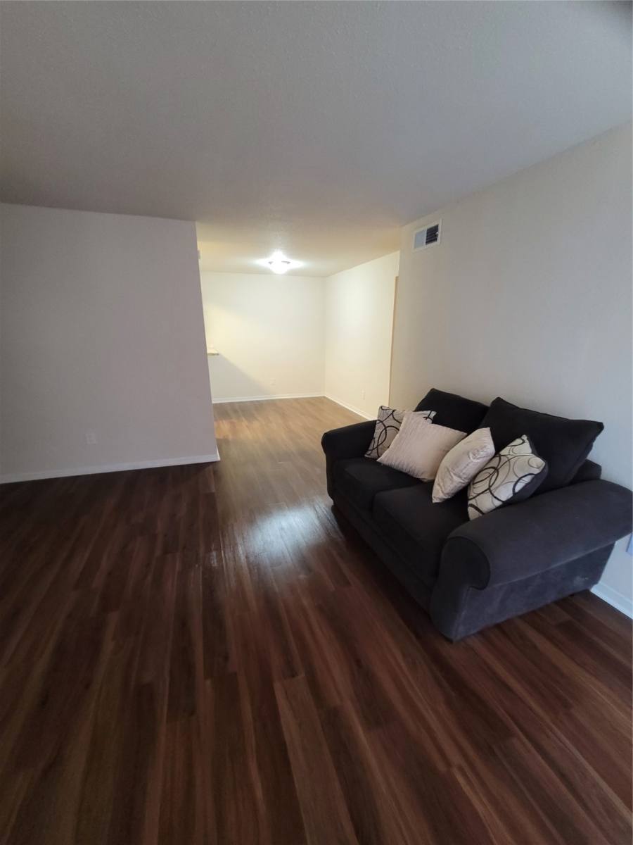 Condo for rent at 9350 Country Creek St #81, Houston, TX 77036