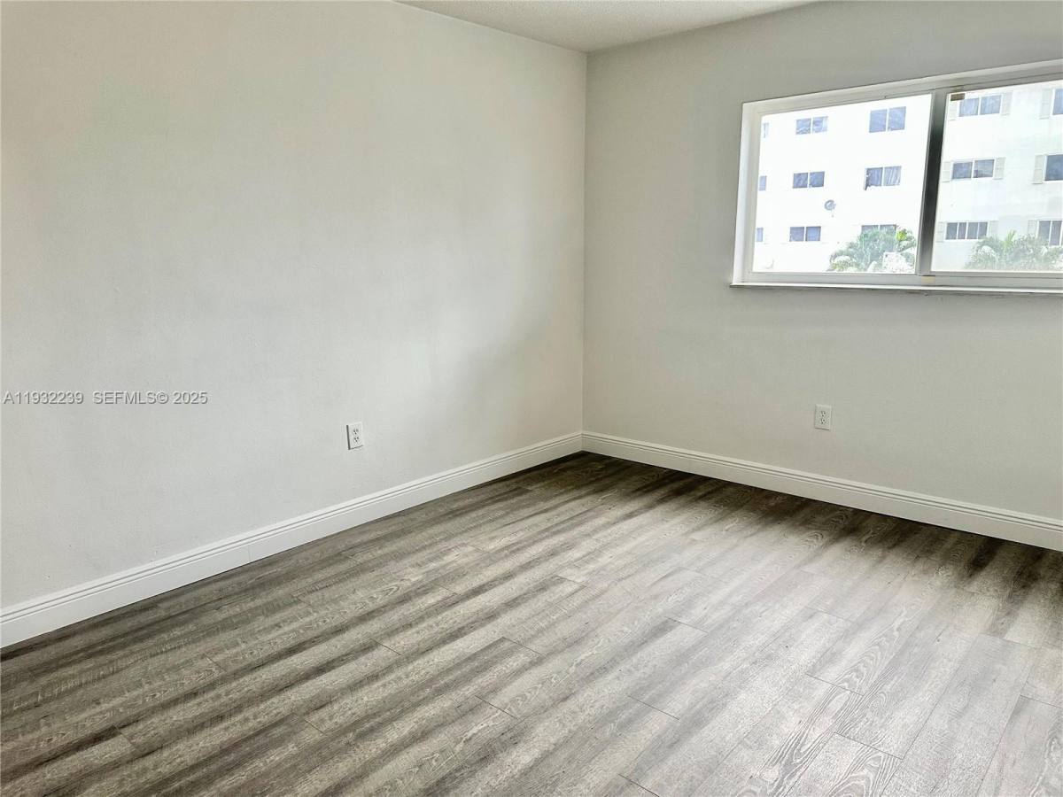 Apartment for rent at 13455 NE 6th Ave #210, Miami, FL 33161