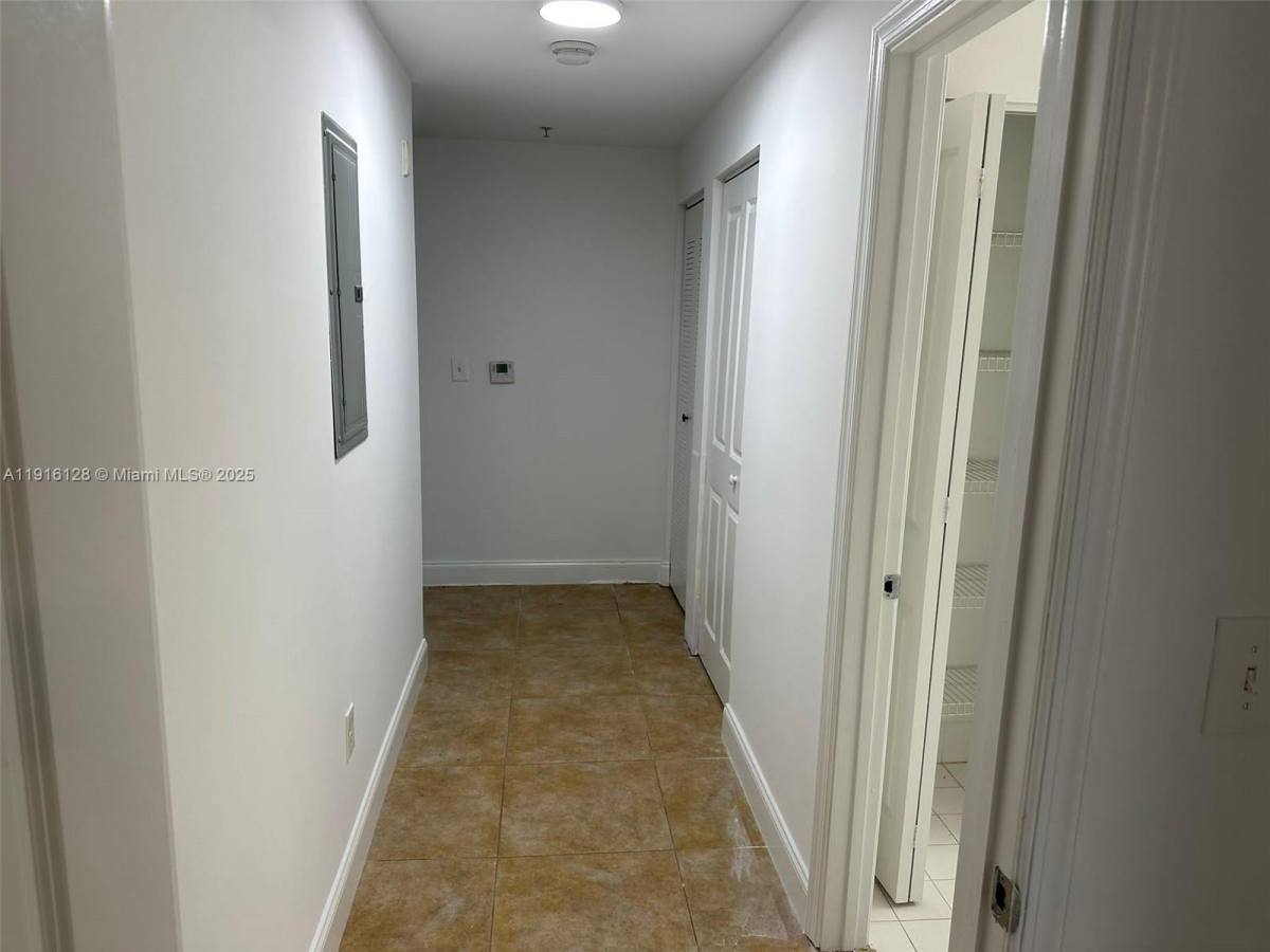 Apartment for rent at 6020 W Sample Rd #104, Pompano Beach, FL 33067