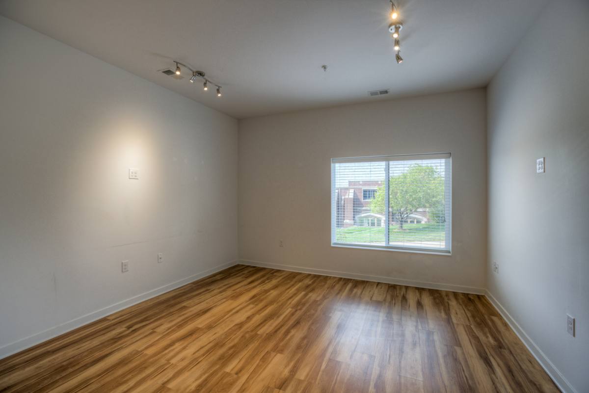 Apartment for rent at 401 S 41st St, Omaha, NE 68131