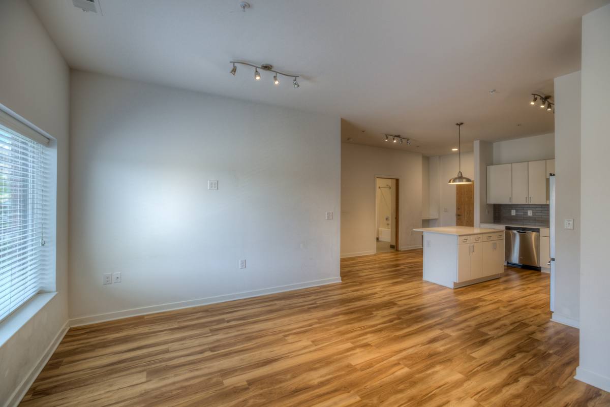 Apartment for rent at 401 S 41st St, Omaha, NE 68131