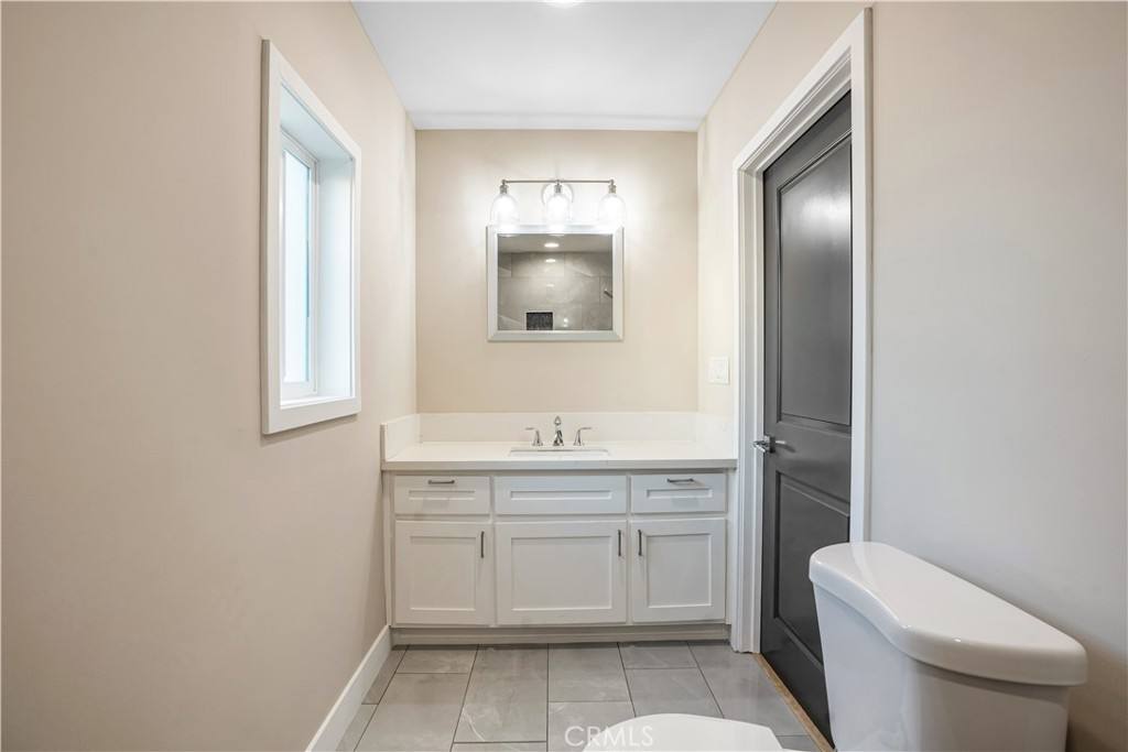 Apartment for rent at 8466 Quartz Ave, Winnetka, CA 91306