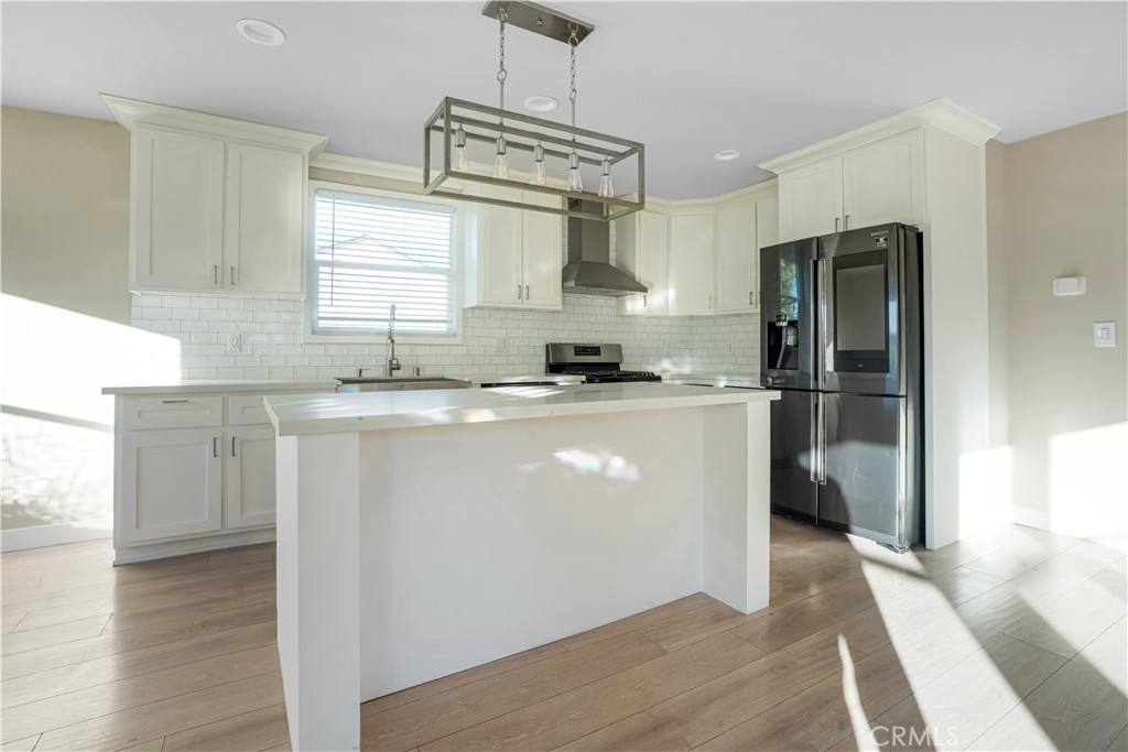 Apartment for rent at 8466 Quartz Ave, Winnetka, CA 91306