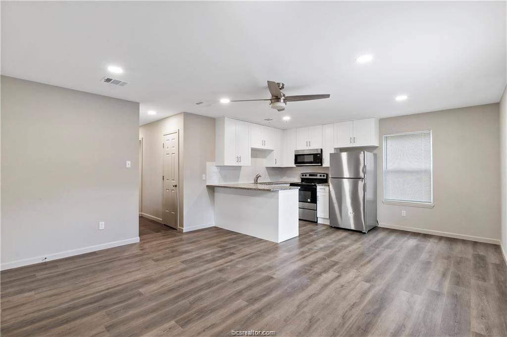 Apartment for rent at 1504 Alpine Circle #1504B, College Station, TX 77840