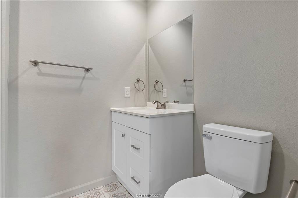 Apartment for rent at 1504 Alpine Circle #1504B, College Station, TX 77840