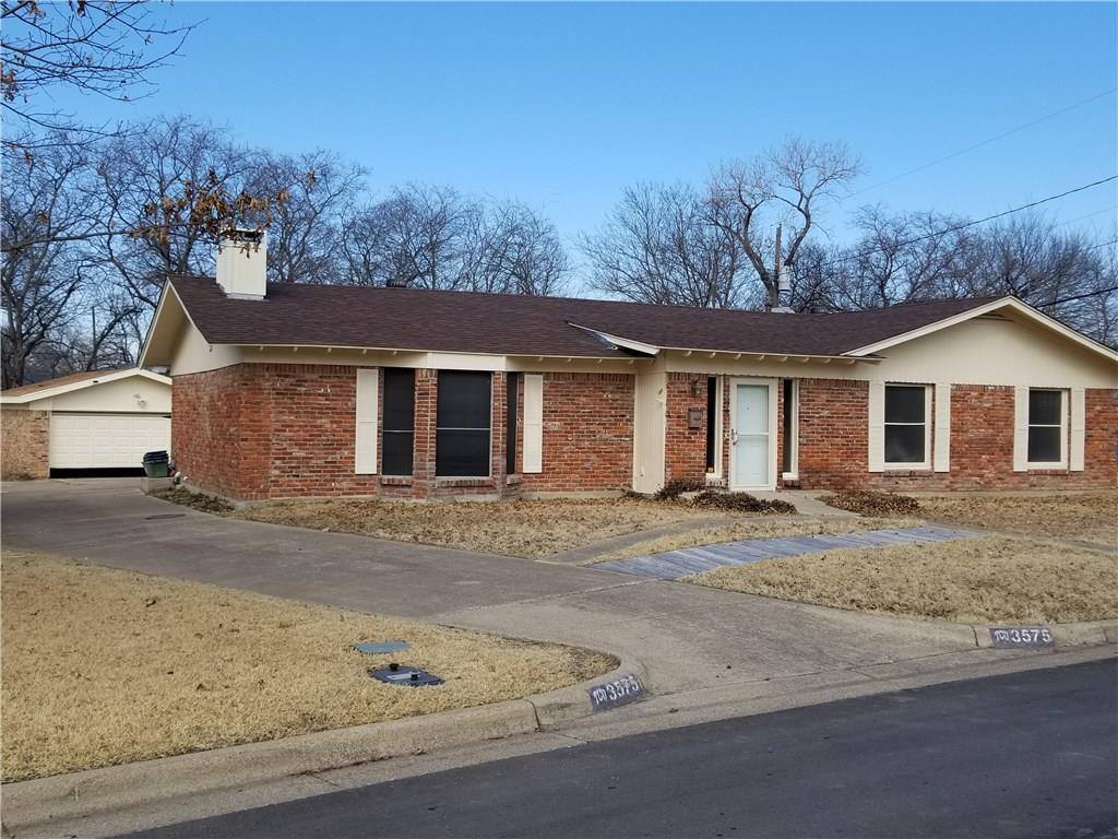 Apartment for rent at 3575 Paramount St, Haltom City, TX 76117