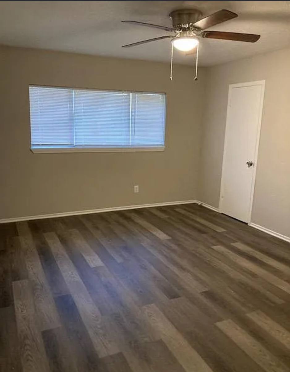 Apartment for rent at 4015 Marchant Rd, Houston, TX 77047