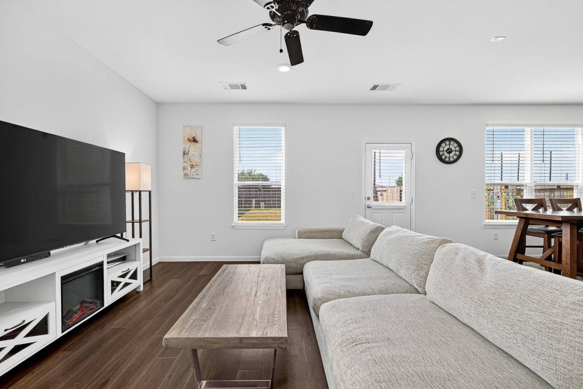 Apartment for rent at 17843 Plow Horse Lane, Hockley, TX 77447