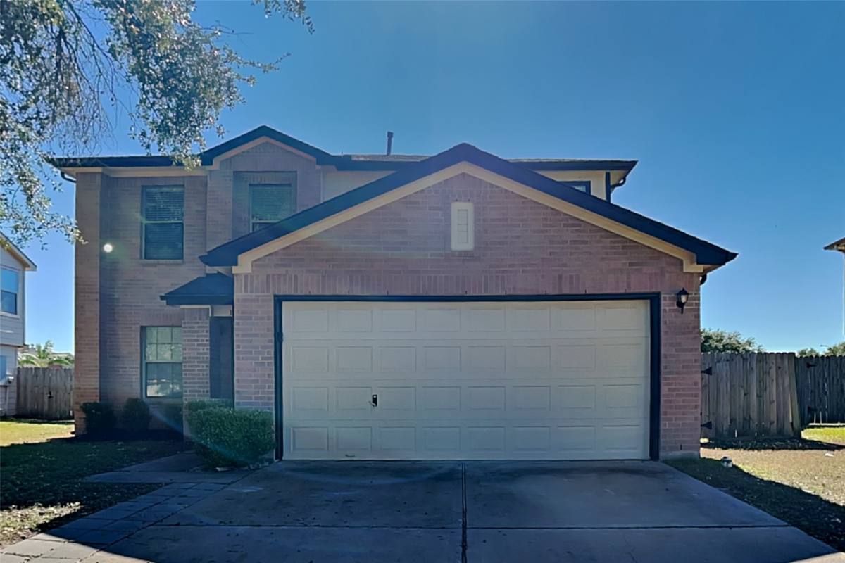 Apartment for rent at 17039 Kemble Creek Dr, Houston, TX 77084
