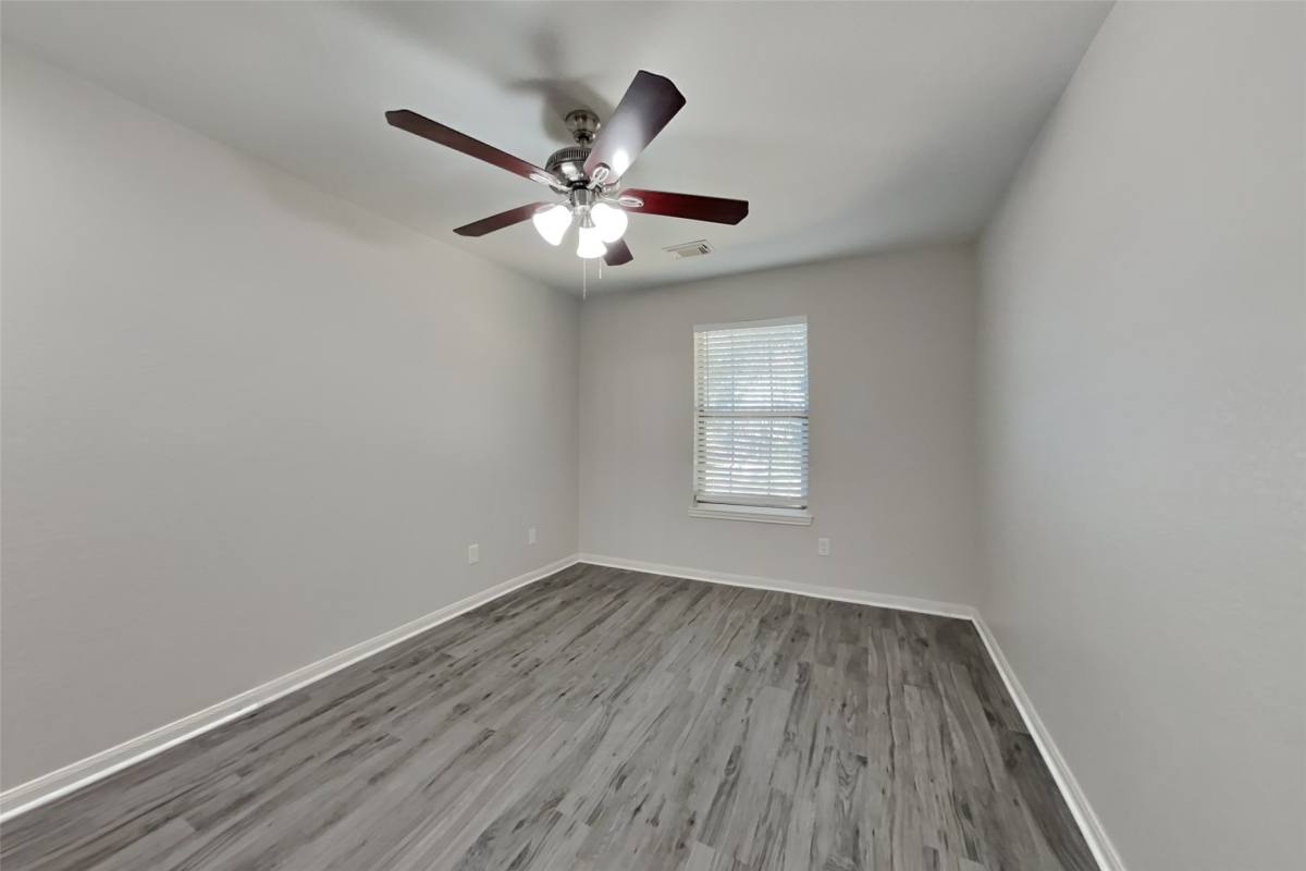 Apartment for rent at 17039 Kemble Creek Dr, Houston, TX 77084