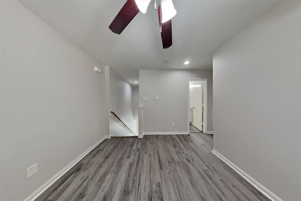 Apartment for rent at 17039 Kemble Creek Dr, Houston, TX 77084
