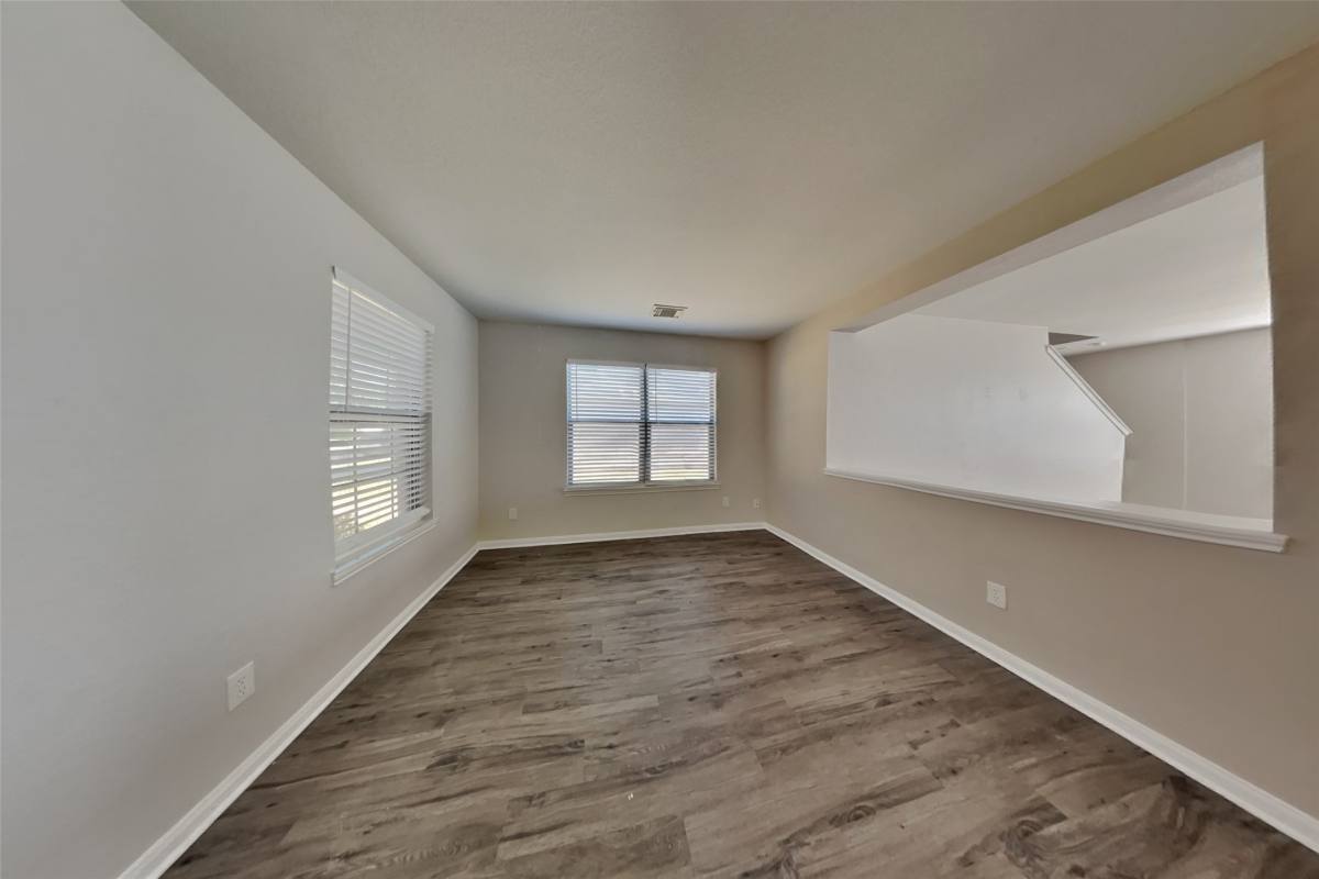 Apartment for rent at 17039 Kemble Creek Dr, Houston, TX 77084