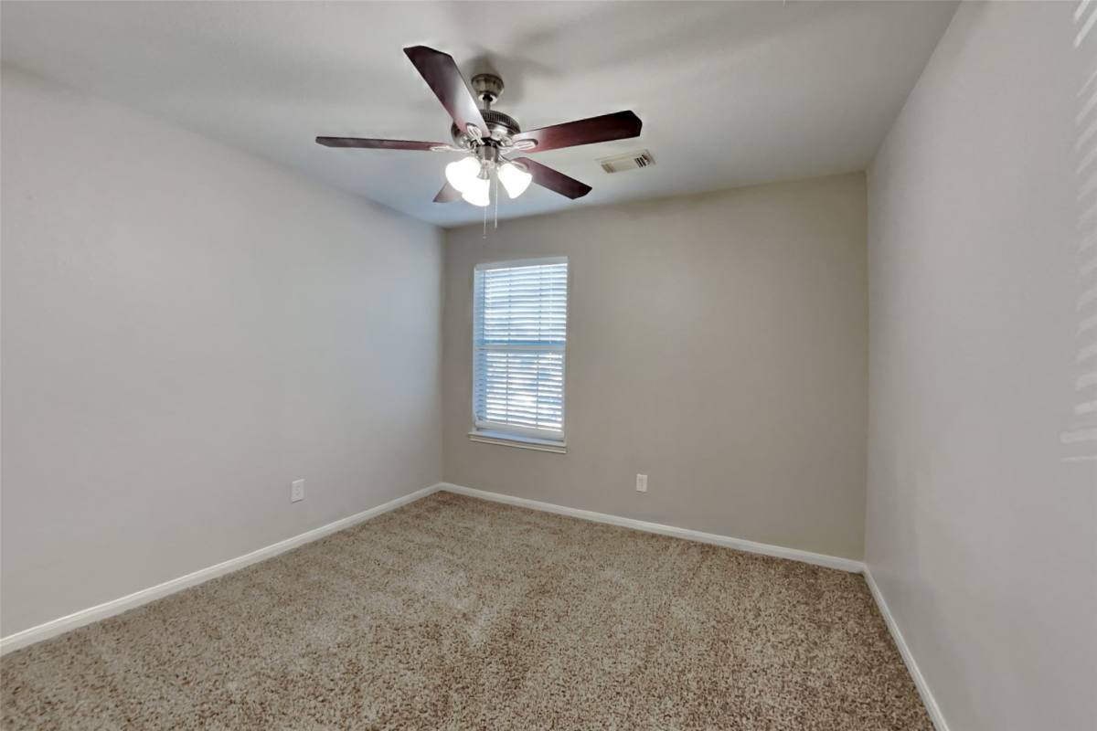 Apartment for rent at 17039 Kemble Creek Dr, Houston, TX 77084