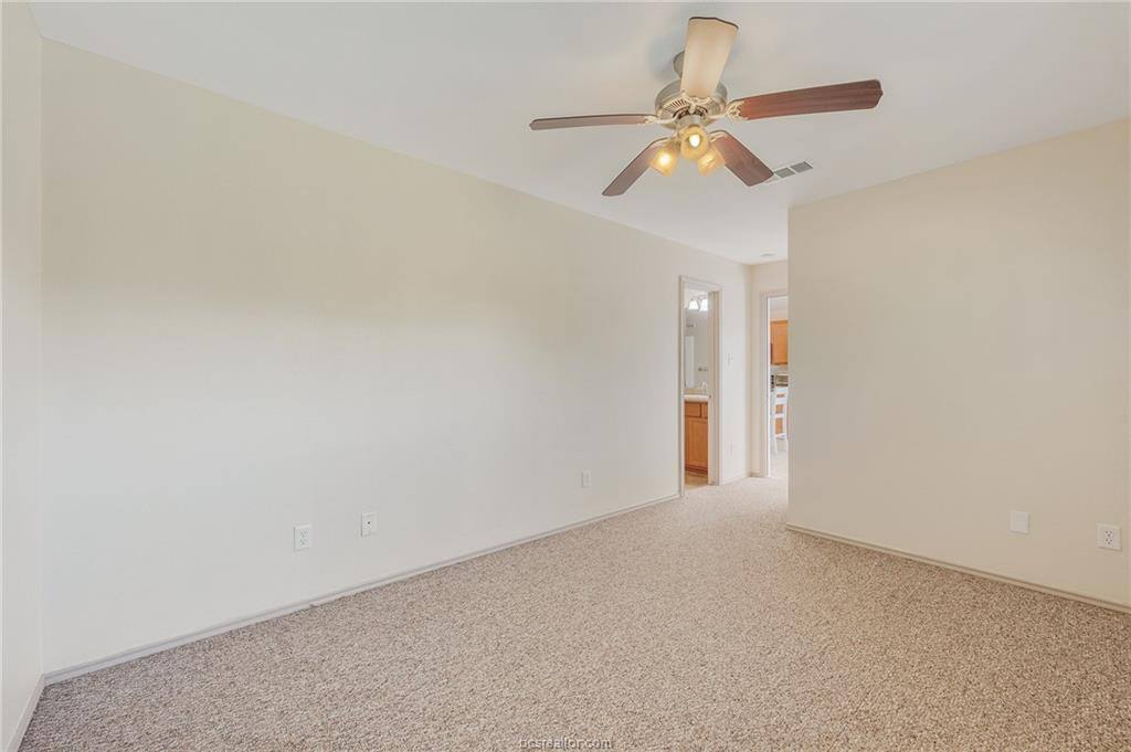 Apartment for rent at 1114 Cottage Grove Circle, Bryan, TX 77801