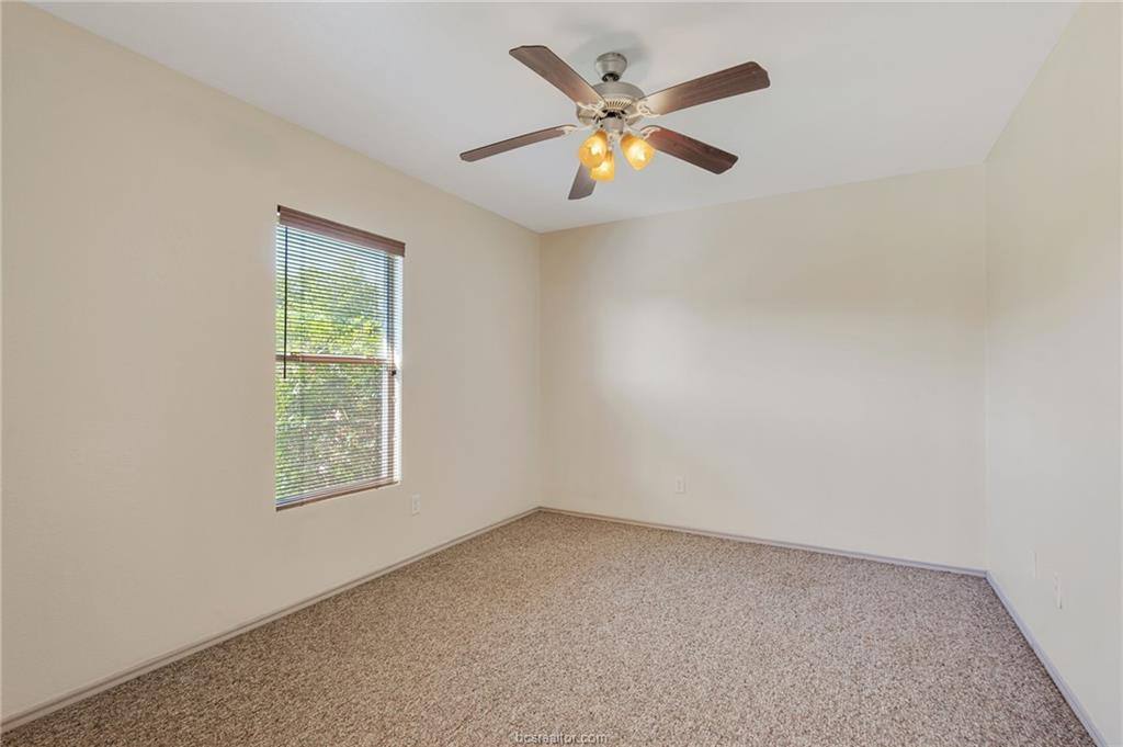 Apartment for rent at 1114 Cottage Grove Circle, Bryan, TX 77801