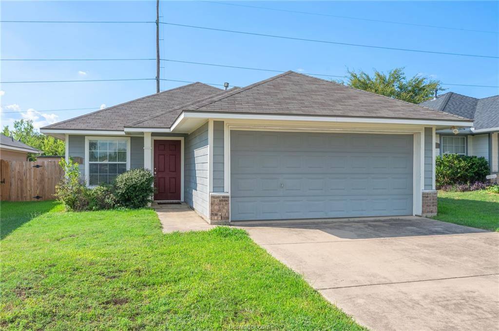 Apartment for rent at 1114 Cottage Grove Circle, Bryan, TX 77801