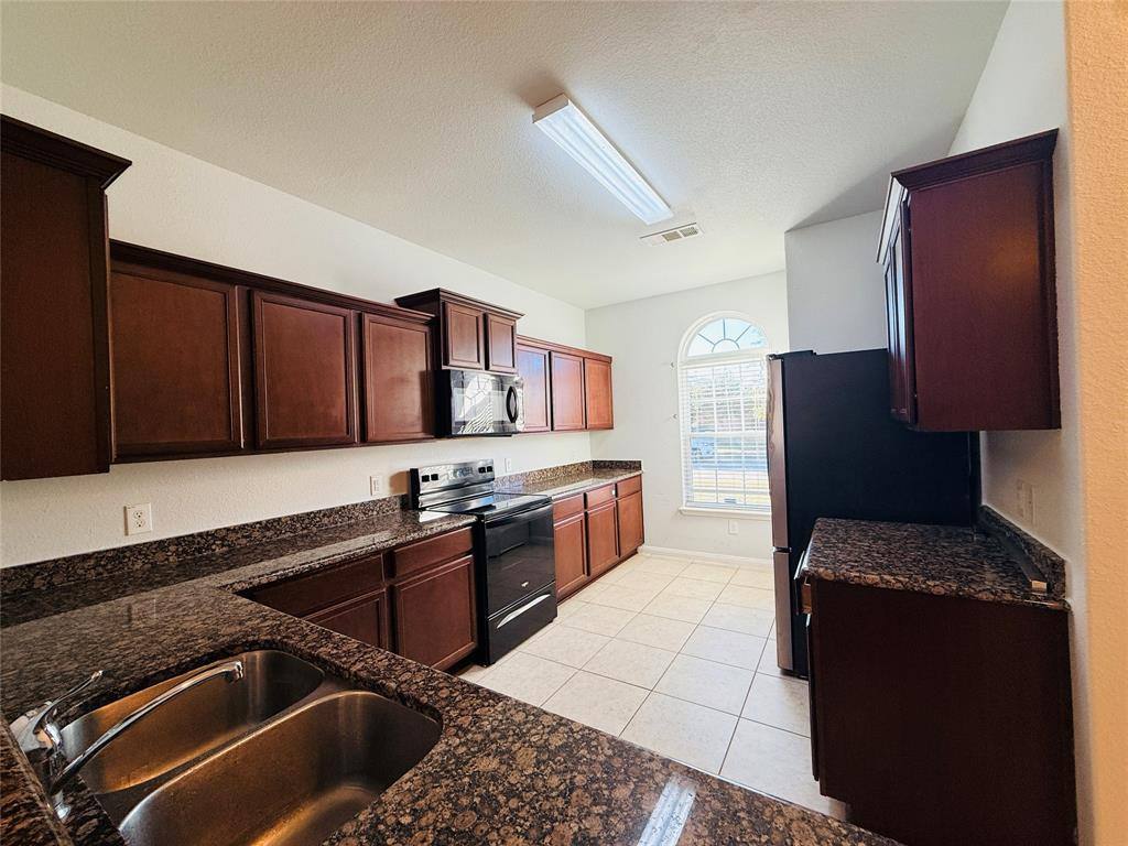 Apartment for rent at 223 Magnolia Dr #223, Princeton, TX 75407