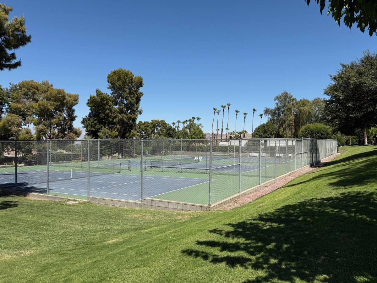 Apartment for rent at 72350 Rim Dr, Palm Desert, CA 92260