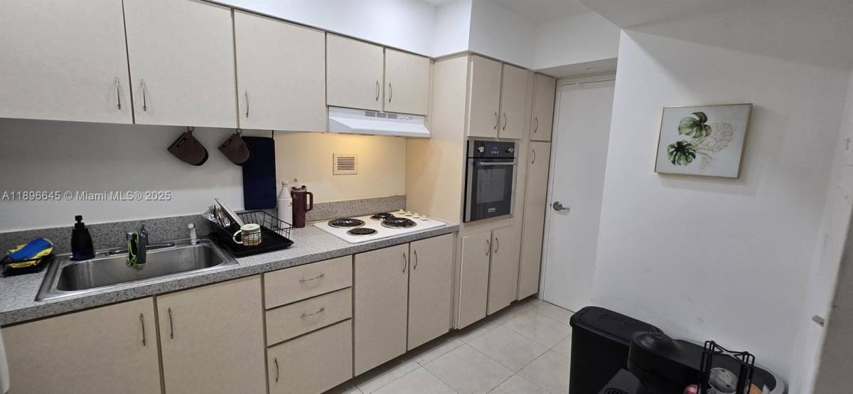 Condo for rent at 1000 W Ave #1204, Miami Beach, FL 33139