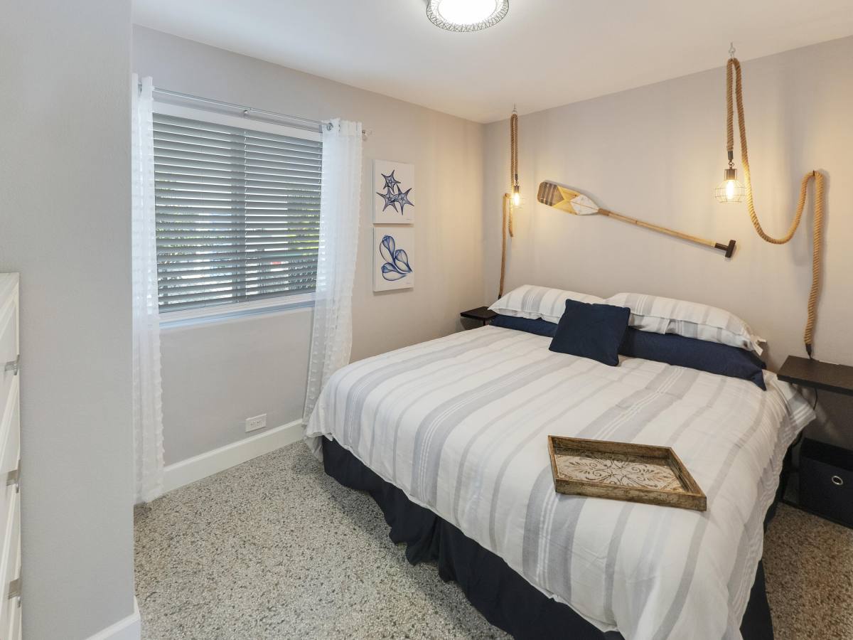 Apartment for rent at 1258 Beach Rd #4, West Palm Beach, FL 33404