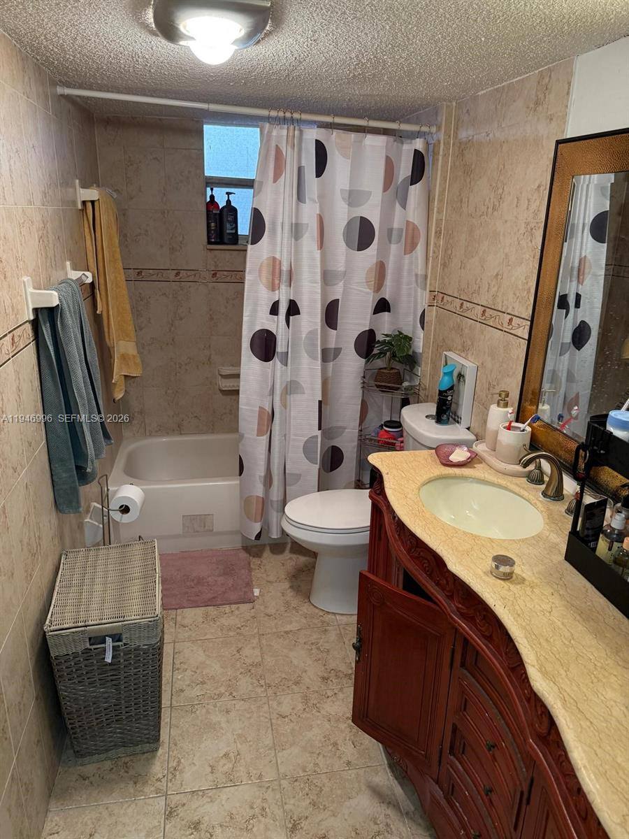 Apartment for rent at 404 NW 68th Ave #118, Fort Lauderdale, FL 33317
