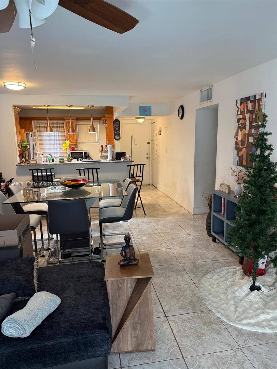 Apartment for rent at 404 NW 68th Ave #118, Fort Lauderdale, FL 33317