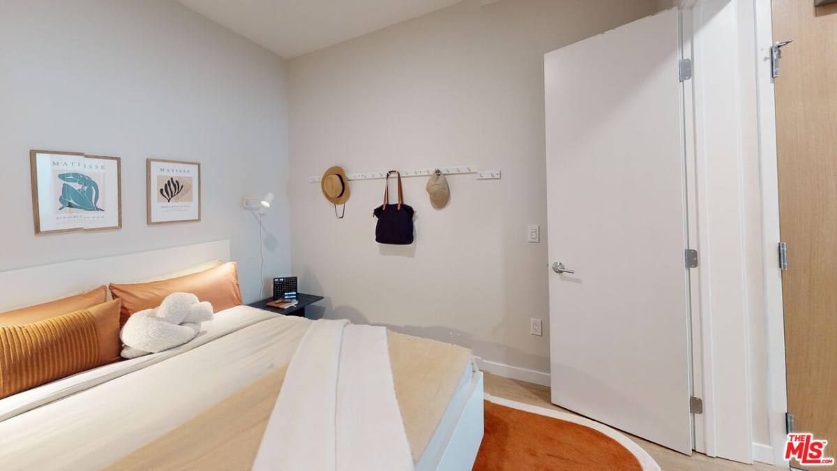 Apartment for rent at 200 Mesnager St #423, Los Angeles, CA 90012