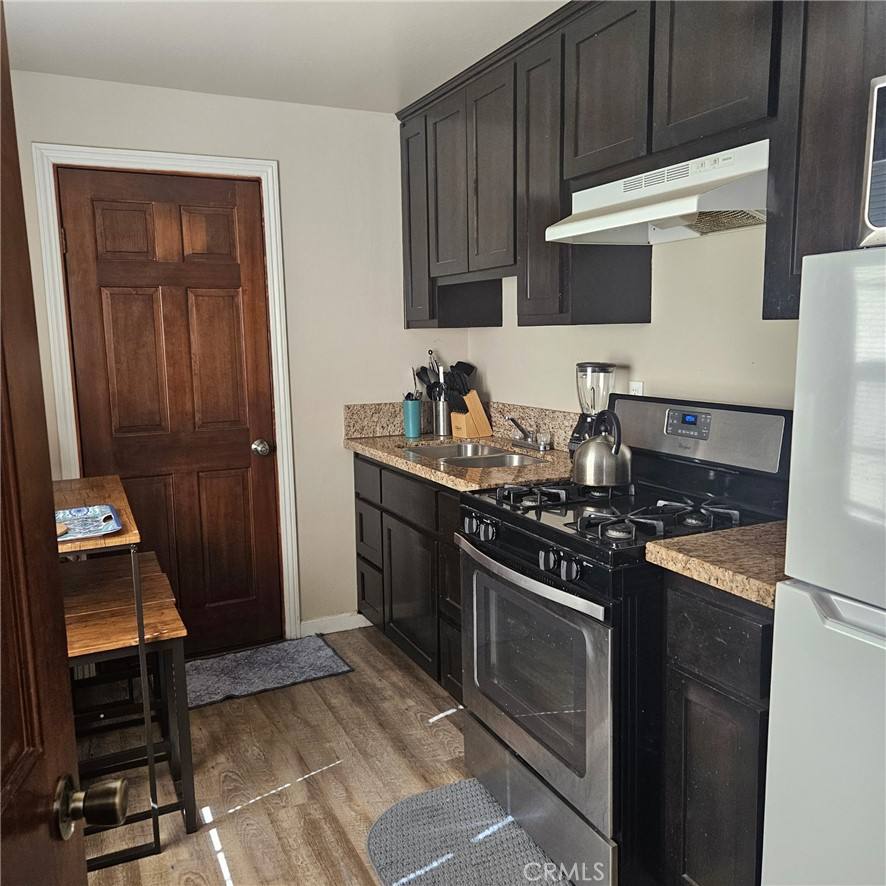 Apartment for rent at 820 Jackson St #820, Bakersfield, CA 93305