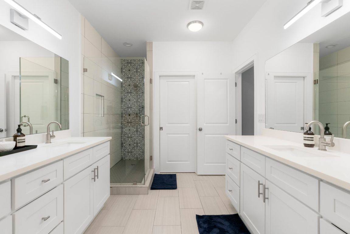 Apartment for rent at 1148 Webberville Rd #6, Austin, TX 78721